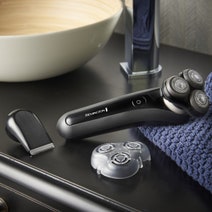 Remington X5 Limitless X Rotary Shaver XR1755AU hero image