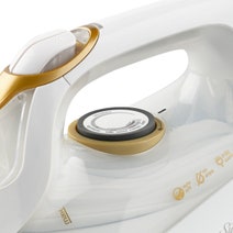 Sunbeam SR6851 Verve Max Glide Iron hero image