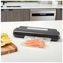 Westinghouse Vacuum Sealer Self Locking Lid WHVS02K hero image