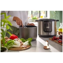 Philips All-In-One XL Multi Cooker HD2238-72 hero image