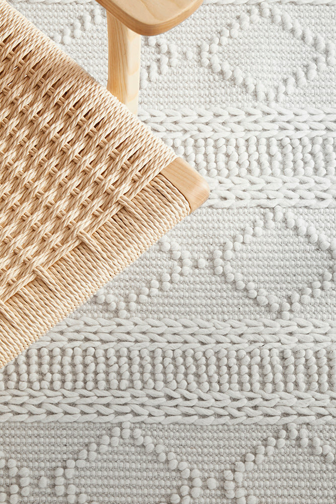 Rug Culture Maison Oversize White & Natural Rug 400X300CM - MSN-ZOE-400X300 hero image
