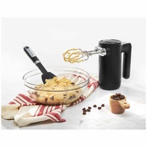 KitchenAid KHMB732 Cordless Hand Mixer Almond Cream 5KHMB732AAC hero image