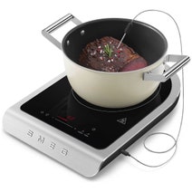 Smeg Portable Induction Hob Black PIC01BLMAU hero image