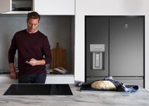 Electrolux 609L French Door Fridge EHE6899BA hero image