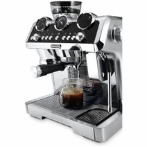 DeLonghi La Specialista Maestro Premium Manual Pump Coffee Machine Metal EC9865M hero image