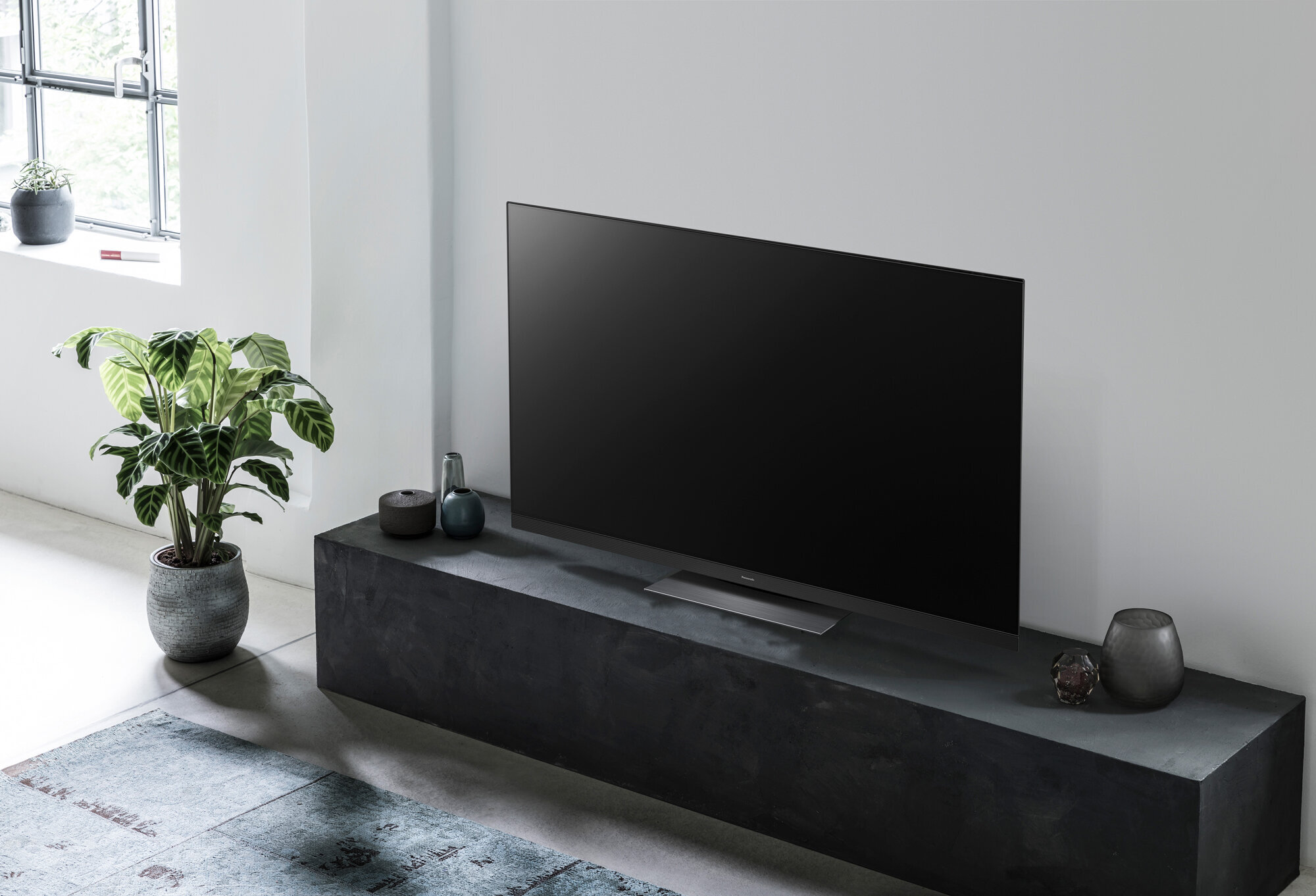 Panasonic 65 Inch 164cm Smart 4K Ultra HD OLED TV TH-65GZ1500U hero image
