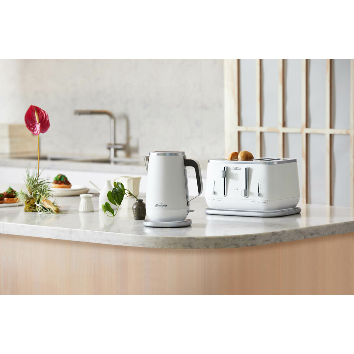 Sunbeam Kyoto City Collection 4 Slice Toaster White TAM8004WH hero image