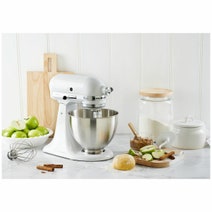 KitchenAid KSM45 Classic Stand Mixer White 5KSM45AWH hero image