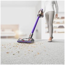 Dyson V11 Animal stick vacuum 371086-01 hero image