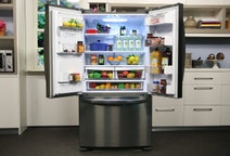 LG GF-L613PL 613L French Door Fridge hero image