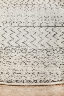 Rug Culture Chrome Small Silver & Off White Rug 150X150CM - CRO-HPR-SIL-150X150 hero image