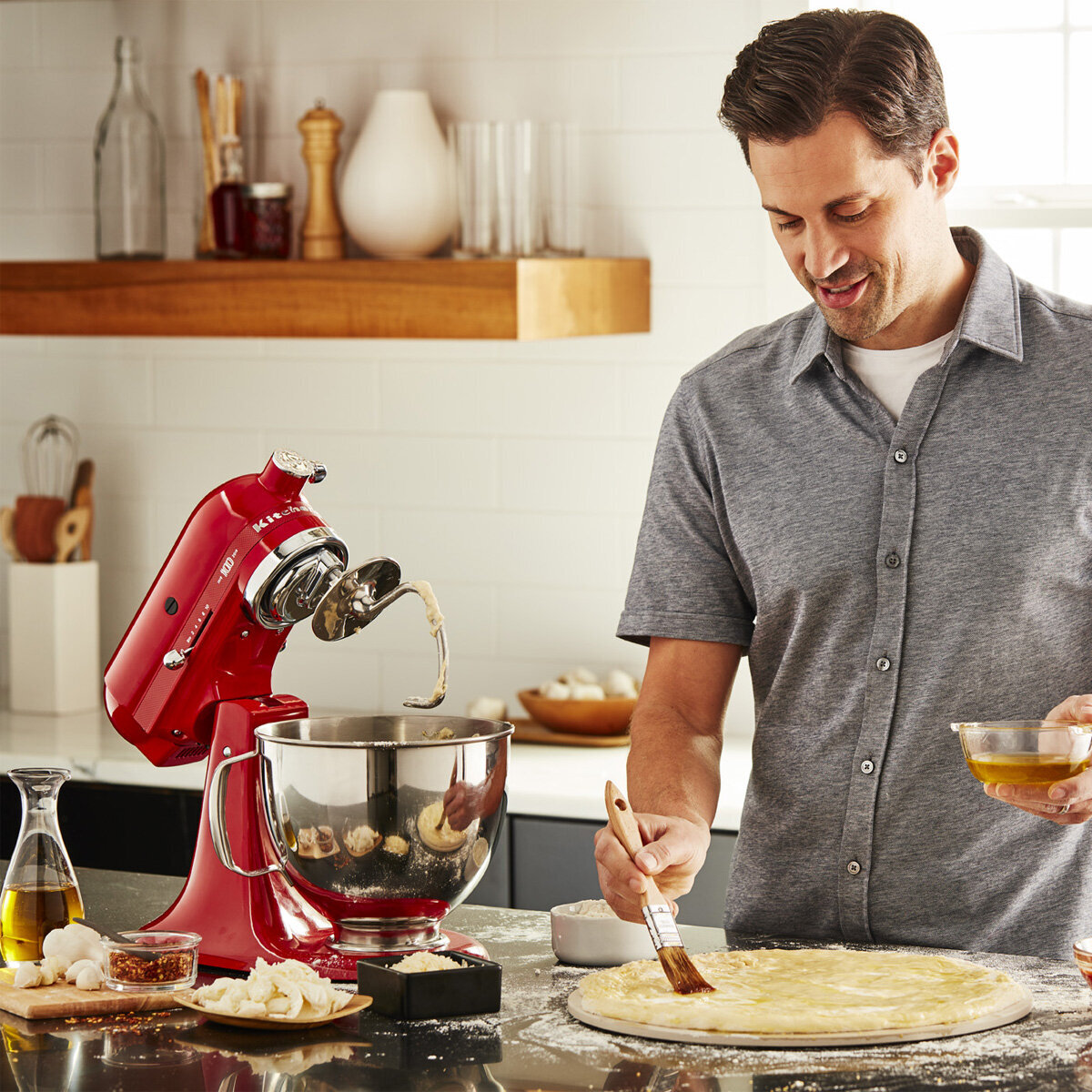 Kitchenaid queen of sales hearts hand mixer