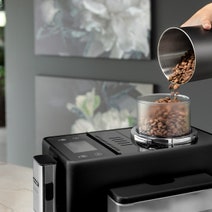 DeLonghi Rivelia Fully Automatic Coffee Machine Black EXAM44055B hero image