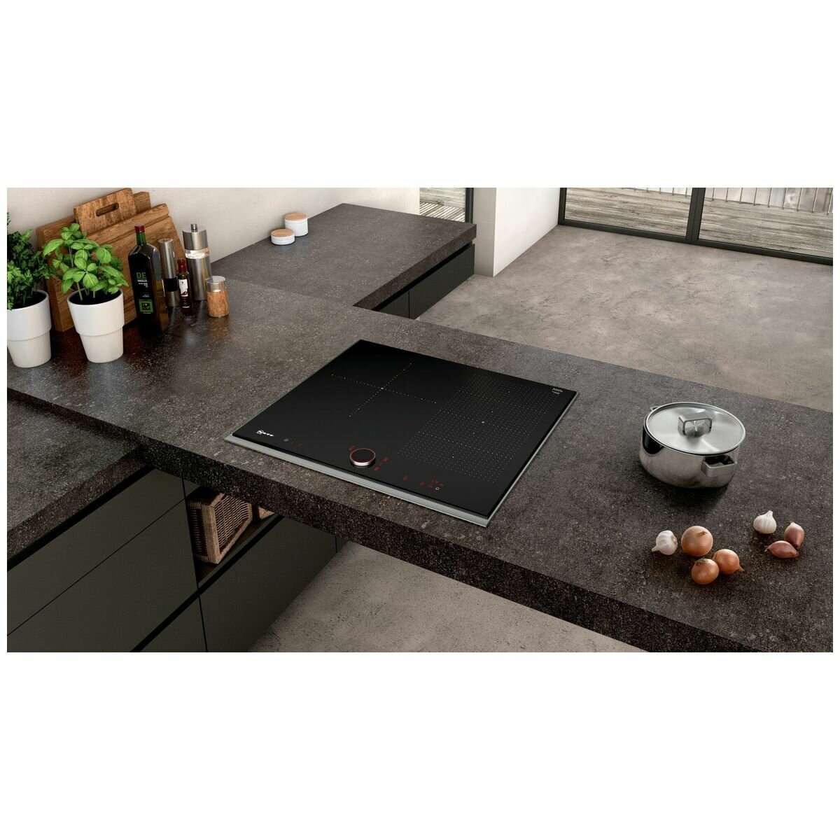 NEFF 60cm Induction Cooktop & 60cm Pyrolytic Oven Pack T56TS31N0B57CR22N0B hero image