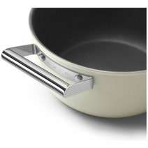 Smeg Five Piece Cookware Set Cream CK5PCCRM hero image