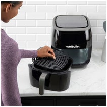 NutriBullet XXL Digital 7L Air Fryer NBA07100 hero image