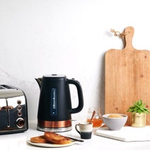 Russell Hobbs Brooklyn Kettle Copper RHK92COP hero image