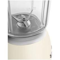 Smeg 50s Style Retro Bench Blender Cream BLF03CRAU hero image