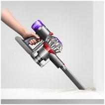 Dyson V8 Car-Boat Handheld Vacuum 586122-01 hero image