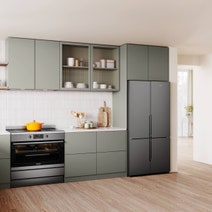 Westinghouse 564L French Quad Door Refrigerator Matte Black WQE5600BA hero image