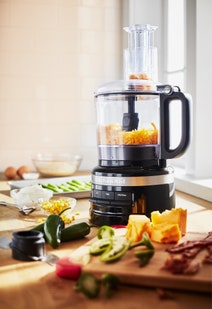 KitchenAid 5KFP0919AOB 9 Cup Food Processor hero image