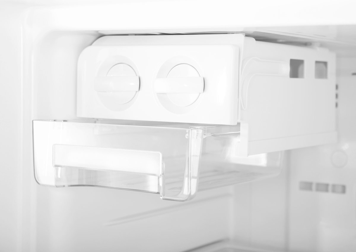 Westinghouse 340L Top Mount Fridge WTB3400WG hero image
