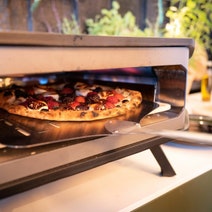 Cozze 13 Inch Pizza Oven with Thermometer CZ90551 hero image
