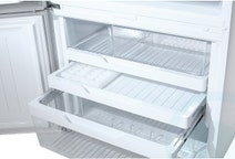 Fisher & Paykel E522BLE4 519L Bottom Mount Fridge hero image