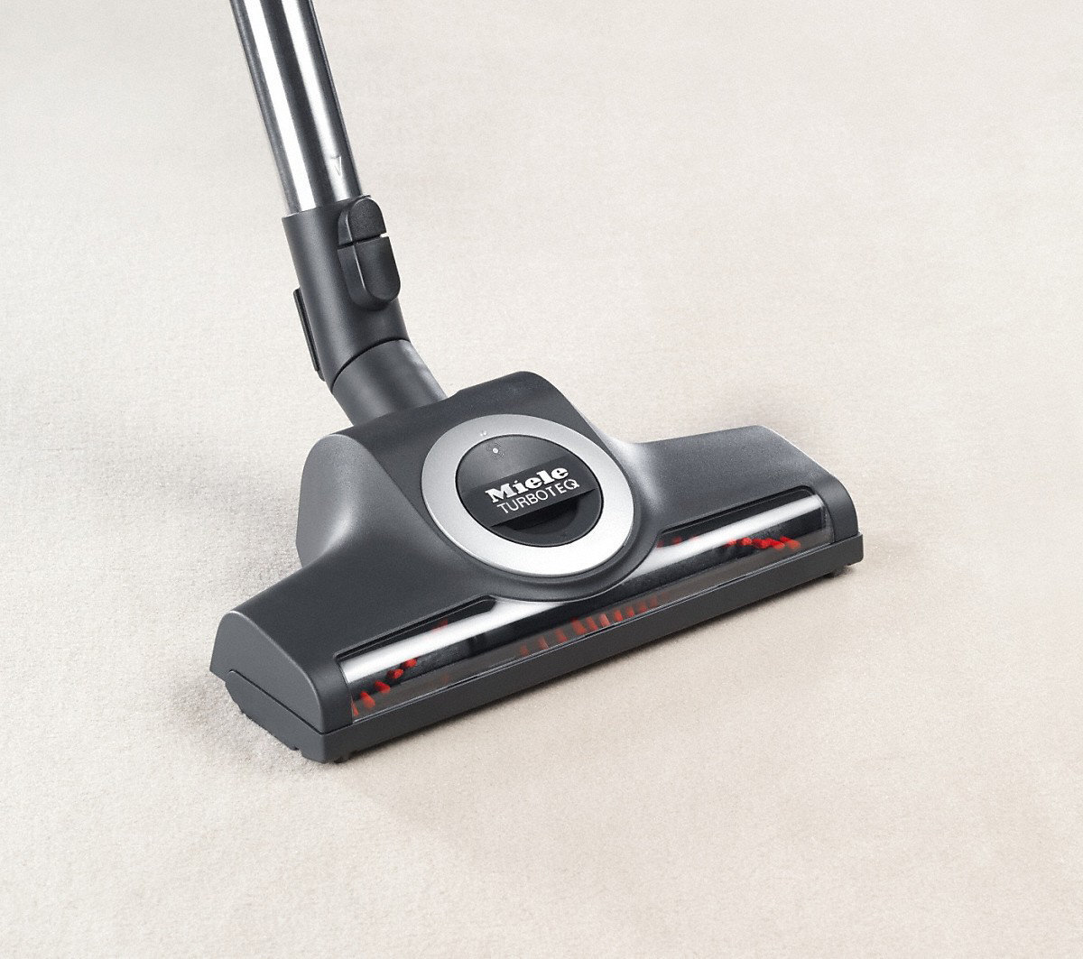 Miele 10797870 Complete C3 Comfort Total Care Power Line Vacuum Cleaner hero image