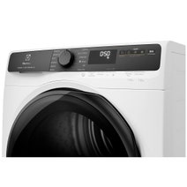 Electrolux 500 Series 8kg Heat Pump Clothes Dryer EDH803P5WC hero image