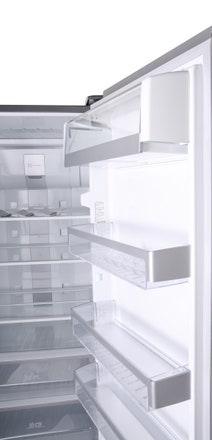 Electrolux ESE7007BF 700L Side By Side Fridge hero image