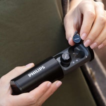 Philips Actionfit True Wireless Sport Earphones TAST702BK hero image
