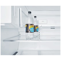 Westinghouse 609L Quad Door Refrigerator Dark Stainless Steel WQE6870BA hero image