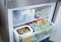Liebherr 473L Bottom Mount Fridge CBNES5167RH hero image