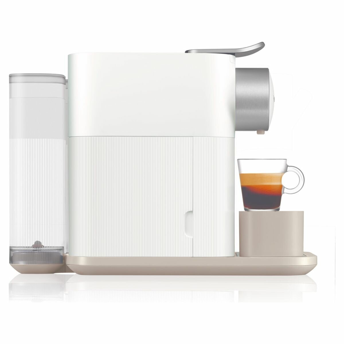 Delonghi Nespresso Gran Lattissima Coffee Machine EN650W hero image