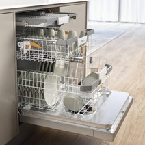 Miele Semi Integrated Dishwasher with AutoDos - Stainless Steel G7130SCICLST hero image