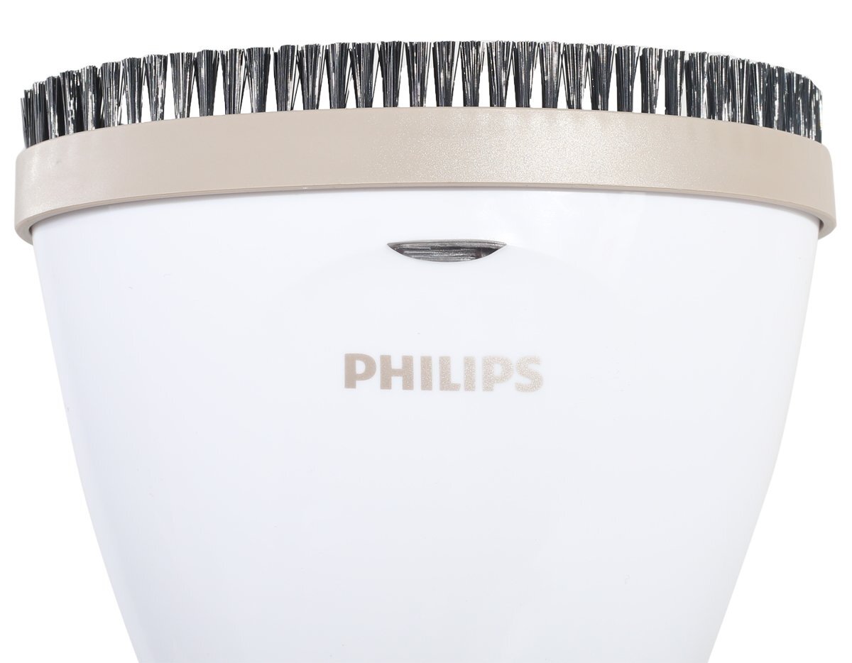 Philips GC332 Steam&Go 2-in-1 Handheld Garment Steamer hero image