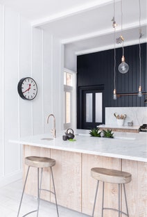 Zip HT2787Z4-91295 HydroTap Arc Chilled and Sparkling Filtered Water with Canister hero image