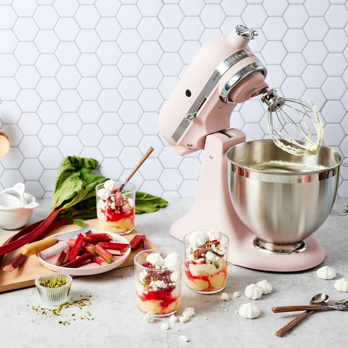 KitchenAid KSM195 Artisan Stand Mixer Feather Pink 5KSM195PSAFT