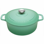 Chasseur Round French Oven 5L Peppermint 19941 hero image