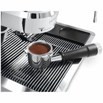 DeLonghi La Specialista Maestro Premium Manual Pump Coffee Machine Metal EC9865M hero image