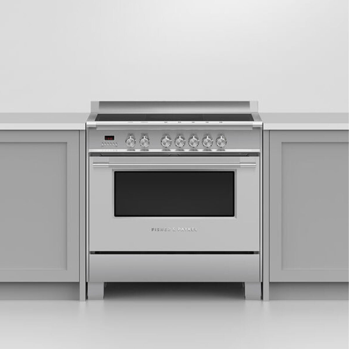 Induction store freestanding cooker