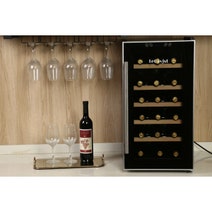 LeCavist 18 Bottle Single Zone Wine Fridge LCCV18B hero image