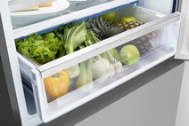 Electrolux EBE5307SA-R 528L Bottom Mount Fridge hero image