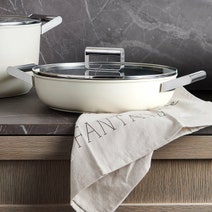 Smeg Five Piece Cookware Set Cream CK5PCCRM hero image