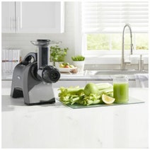 Omega Cold Press Juicer Including Celery Cap MM1500GY13 hero image