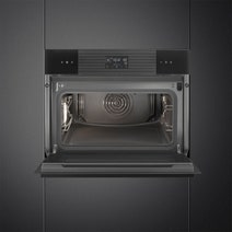Smeg Linea Compact Steam100 - Midnight Black SO4102S3B3 hero image