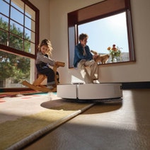 Dreame L40 Ultra VE Robot Vacuum Cleaner DRE-L40UVE hero image