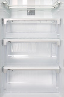 Electrolux ESE7007SG 700L Side by Side Fridge hero image