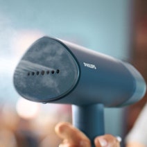Philips 3000 Series Handheld Garment Steamer Blue STH3000-20 hero image